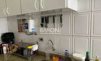 Imagem 6: Apartamento à venda em Moema, face norte, ensolarado, reformado, 58 m², 2 dormitórios e 1