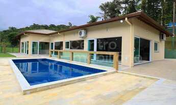 Imagem 3: CASA com piscina e 6 quartos em Peruíbe, no bairro Bananal