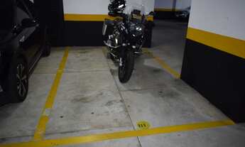 Imagem 7: Apartamento para aluguel e venda possui 190 metros quadrados com 3 quartos