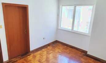 Imagem 3: Apartamento para aluguel com 65 metros quadrados com 2 quartos em Praia de Belas - Porto A