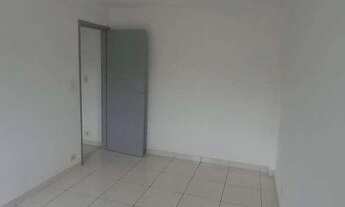 Imagem 3: Apartamento com 2 dormitórios para alugar, 65 m² por R$ 1.304,16/mês - Jardim Prudência