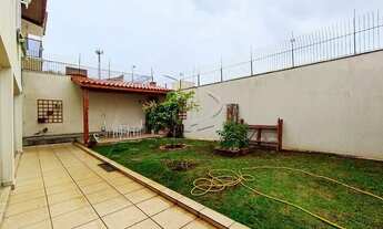 Imagem 7: Casa Térrea Parque Campolim 3 Dormitórios com quintal e churrasqueira