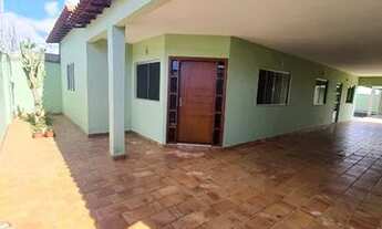 Imagem: Casa para venda possui 180 metros quadrados