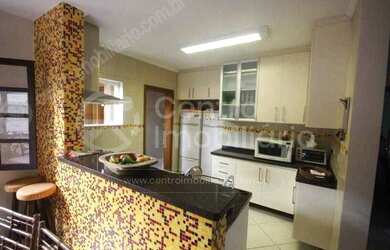 Imagem 3: CASA com piscina e 3 quartos em Peruíbe, no bairro Nova Peruíbe