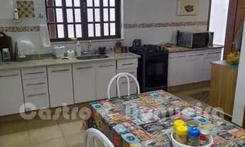 Imagem 2: QUITANDINHA: VENDO AMPLA CASA + ( ANEXO 2 QUARTOS P CASEIRO OU HOSPEDES