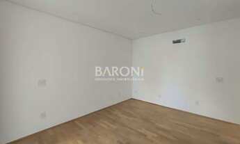 Imagem 7: Apartamento à venda em Moema, fora de rota, andar alto, reformado, 3 suítes e 3 vagas de g