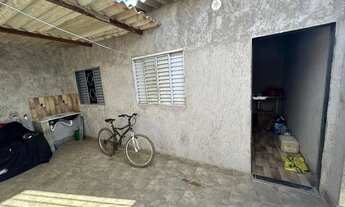 Imagem 5: Lote com barraco no Sol Nascente Trecho 2