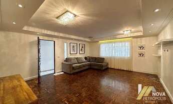 Imagem: Sobrado com 3 dormitórios à venda, 231