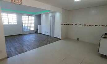 Imagem 5: Sobra com 3 Dormitórios, Suíte e 4 Vagas de Garagem