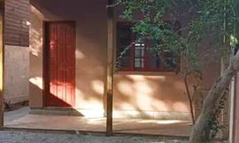 Imagem: Casinha aconchegante com pátio individual