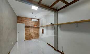 Imagem 3: Sala comercial reformada para locação na Galeria Alvorada