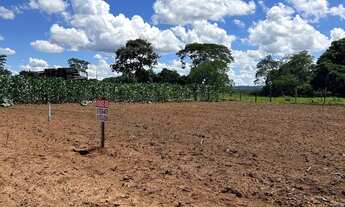 Imagem 4: 3 lotes para construção
