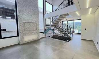 Imagem: Casa com 4 suítes para alugar, 294 m²