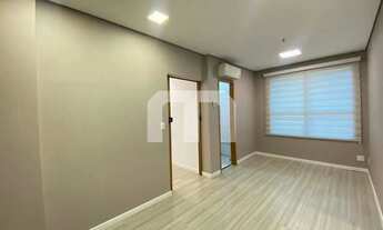 Imagem 3: Linda sala com 33,53 m², 2 banheiros, ar condicionado , 1 vaga