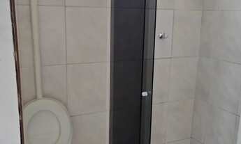 Imagem 4: Alugo apartamento no Rancho Fundo com 1 quarto, sala, cozinha e banheiro