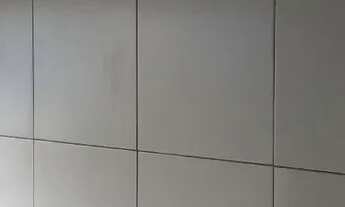 Imagem 7: Duas pequenas lojas para comércio ou representações situadas no Santo Agostinho, Matatu