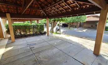 Imagem: Casa padrão em condomínio fechado com