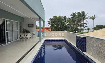 Imagem: Sobrado em Rua das Camélias - Parque Turistico