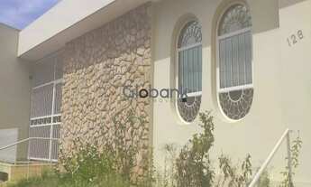 Imagem: Casa em Montes Claros, no bairro São José