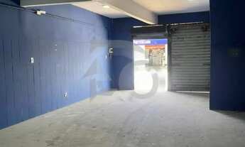 Imagem 3: Ponto Comercial com Apartamento no Bairro Luzia com 125m²