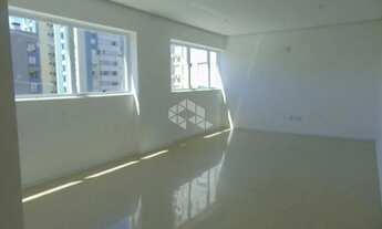 Imagem 6: Sala comercial com garagem no Menino Deus