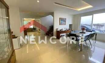 Imagem 5: Casa em Rua das Rosas - Itacoatiara - Niterói/RJ