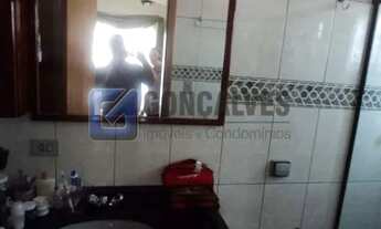 Imagem 3: Sobrado Residencial com 4 Dormitórios, 8 Vagas e Suítes em Mauá Matriz