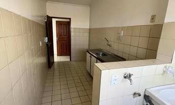 Imagem 5: Vendo Apto no Ed. Rio Madeira, c/ 3 quartos, banheiro social, cozinha, sala/jantar c/ saca