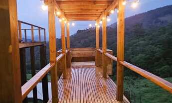 Imagem 5: Chalé mobiliado para venda em Nazaré Paulista com 2803m² de área de terreno e 145m² de áre