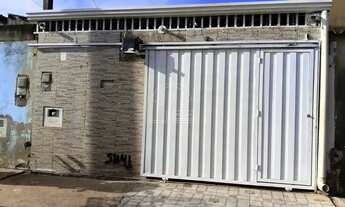 Imagem: Casa a venda no Bairro Parque Universal