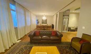 Imagem 3: Cobertura triplex para aluguel e venda tem 370 metros quadrados com 5 quartos