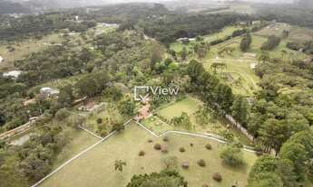 Imagem 4: Chácara à Venda em Colombo - Seu Refúgio de Paz e Conforto!