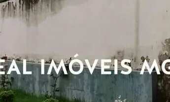 Imagem 3: Agradável casa para alugar com 5 quartos e 3 vagas no bairro Santo Antônio - BH!