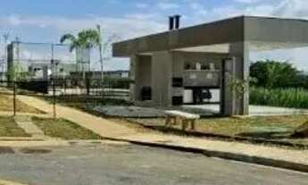 Imagem 2: Apartamento 2 dormitórios para Locação em Sorocaba, Éden, 2 dormitórios, 1 banheiro, 1 vag