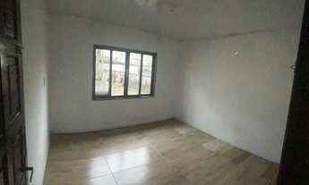 Imagem 4: VENDE-SE CASA EM SÃO JOSÉ DOS PINHAIS-ENTRADA