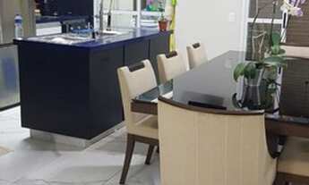 Imagem 7: Casa a Venda Estilo Colonial em Condomínio F. 215m 3 Suites+Closet ,Cinema 3vg's ao l