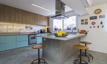 Imagem: LINDO APARTAMENTO TOTALMENTE REFORMADO