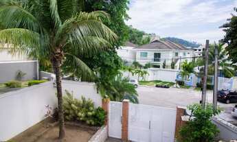 Imagem 4: Casa de condomínio sobrado para venda possui 300 metros quadrados com 4 quartos