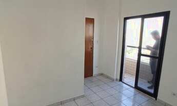 Imagem 3: Apartamento Vila Tupi 1 Dorm Excelente Localização Sacada e Vista Mar