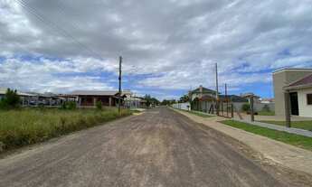 Imagem 4: Terreno de esquina há 150 metros do mar!