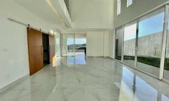 Imagem 3: Casa para venda com 4 quartos em São Pedro - Juiz de Fora - MG