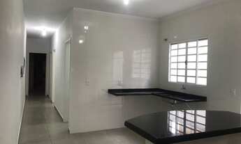 Imagem 3: Bosque dos Eucaliptos - Casa: 3D (Suíte); 2 Banheiros; Churrasqueira; Garagem Coberta