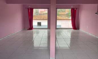 Imagem: Espaço comercial. Avenida