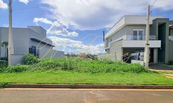 Imagem: Terreno em declive no Villa Bela Vista por