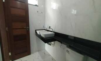 Imagem 4: Sobrado para venda tem 188 metros quadrados em Urumari - Santarém - Pará