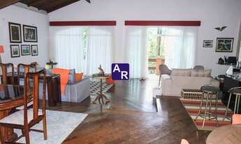 Imagem 4: Casa tipo Chácara em Embu das Artes com piscina churrasqueira, 500m2 de construção e 1500m