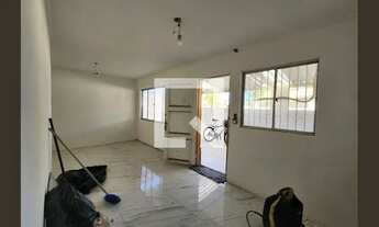 Imagem: Casa para Aluguel - Vila Santa Rosa, 3 Quartos