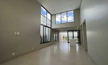 Imagem 6: Casa alta padrão em Arniqueiras 3 suítes lazer completo condomínio fechado