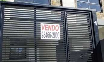 Imagem: Sobrado na Praia Comprida em São José