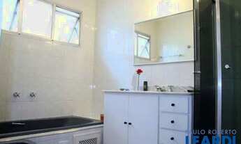 Imagem 4: CASA ASSOBRADADA - MOEMA PÁSSAROS - SP